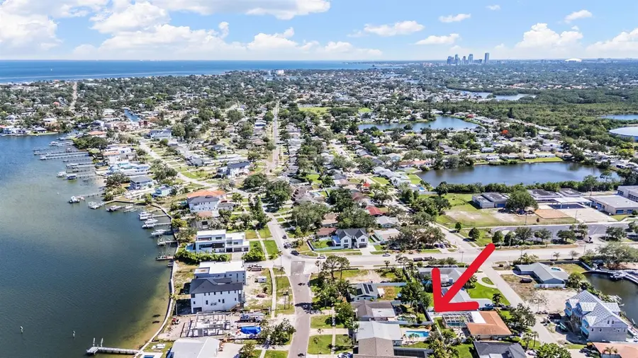 6300 Bayou Grande Boulevard Ne, Saint Petersburg, FL 33702 - #3