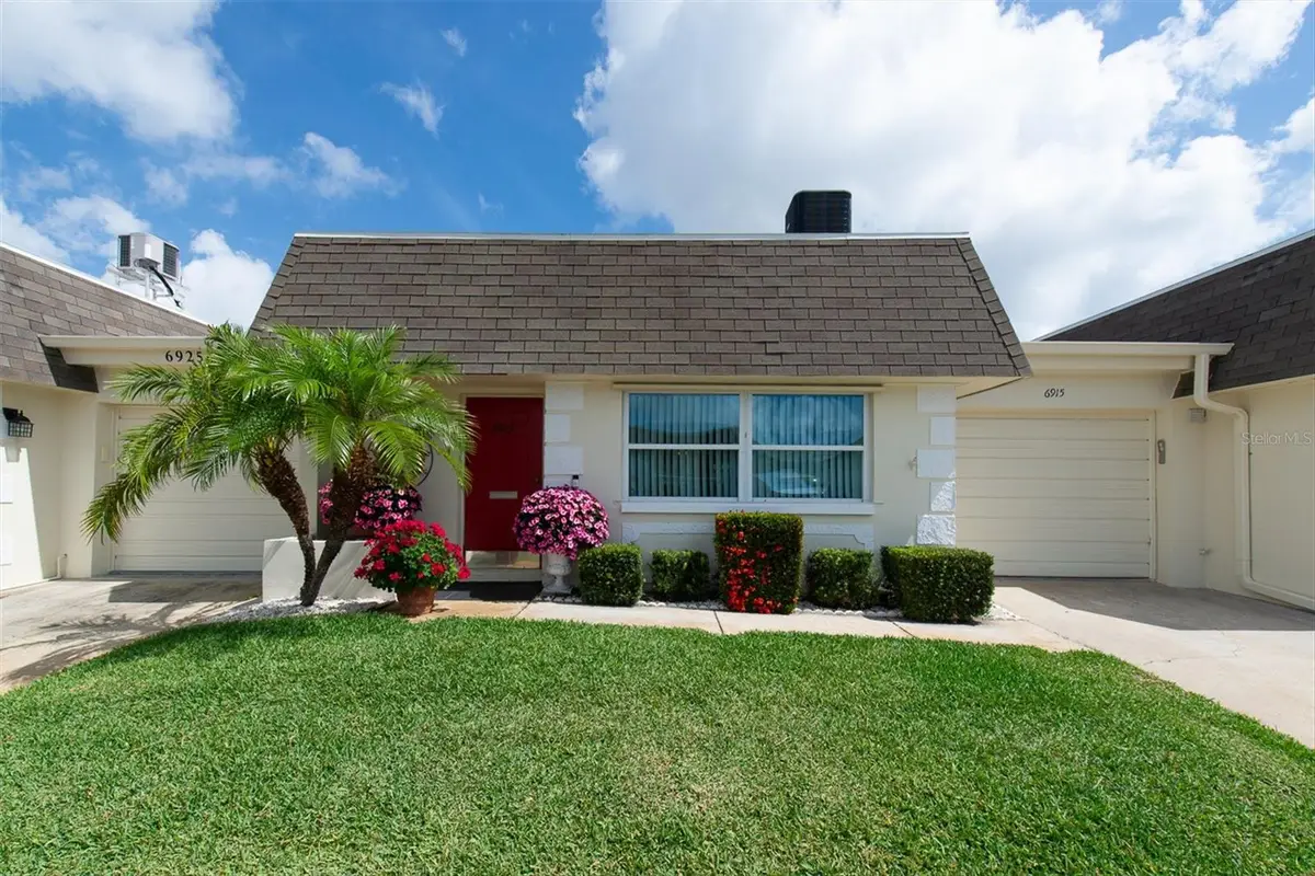 6915 Versailles N, Pinellas Park, FL 33781 - #1