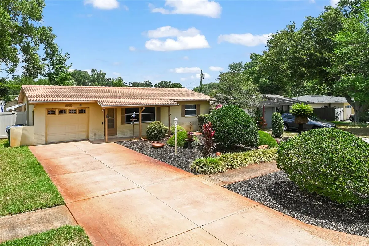 970 8th Avenue Ne, Largo, FL 33770 - #1