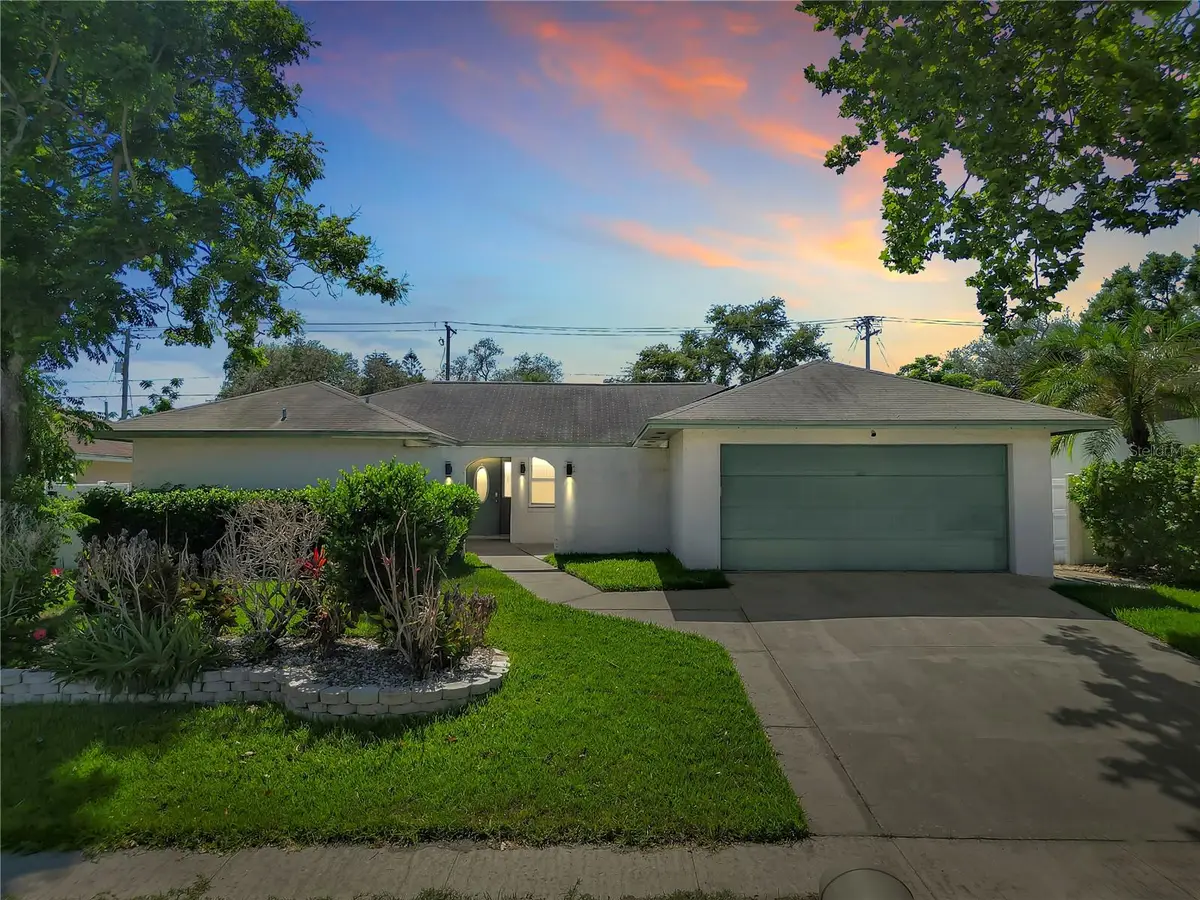 105 Foxwood Drive, Brandon, FL 33510 - #1