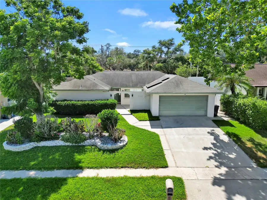 105 Foxwood Drive, Brandon, FL 33510 - #2