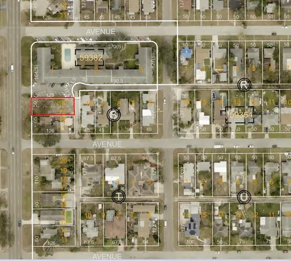 49th Street N, ST PETERSBURG, FL 33710