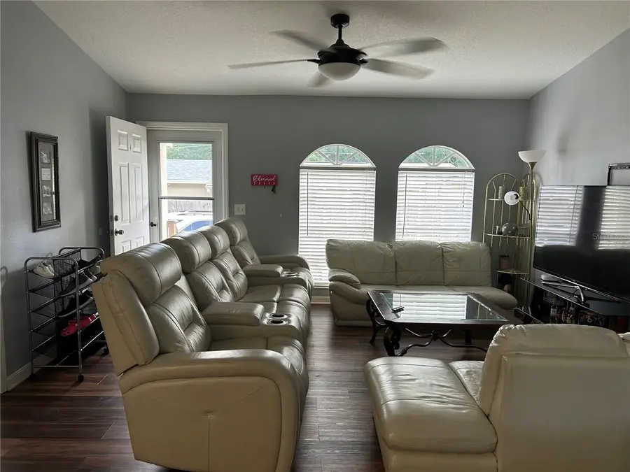 10013 Oslin Street, Tampa, FL 33615 - #3