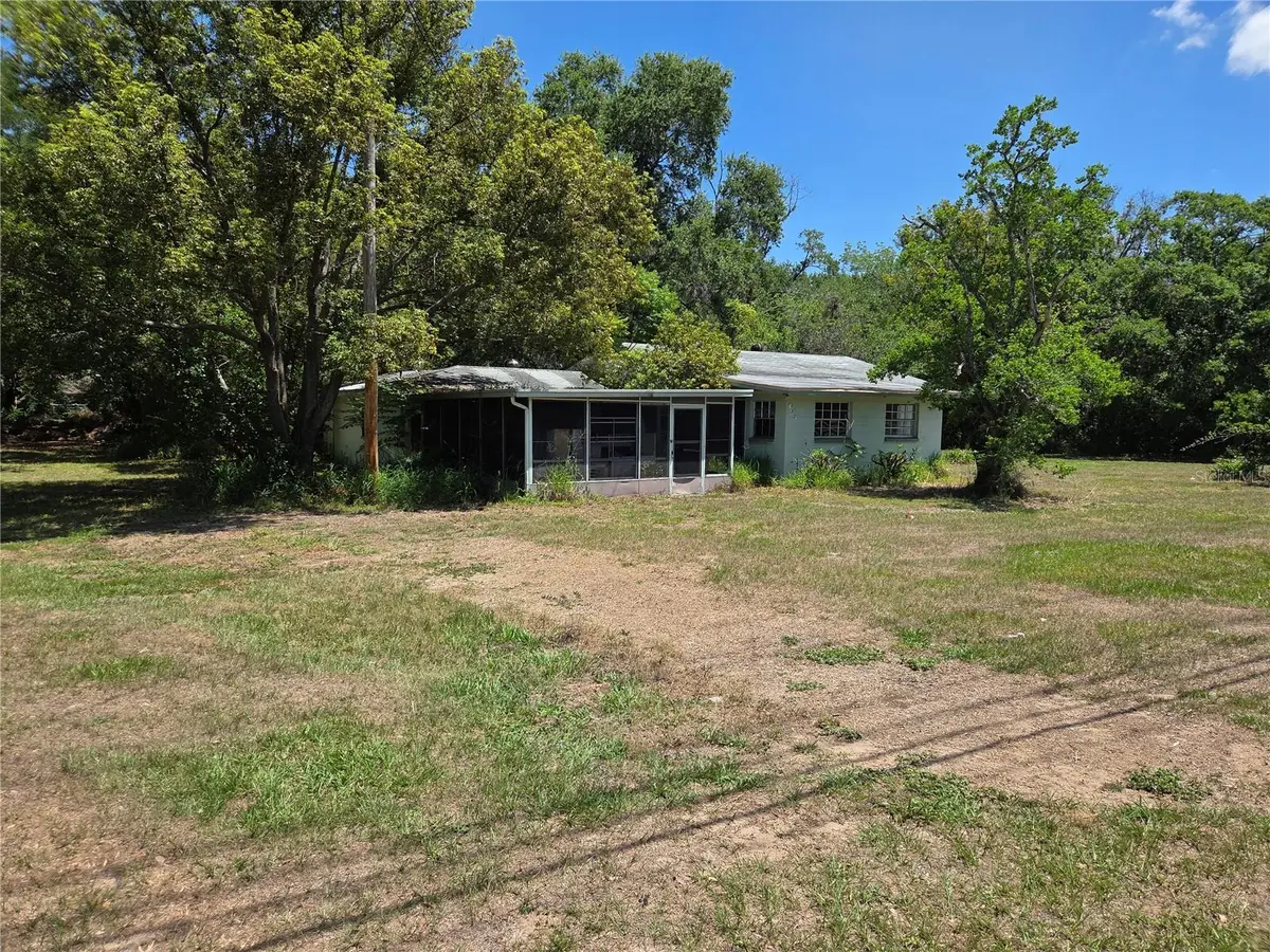 3810 E Lumsden Road, Valrico, FL 33594 - #1