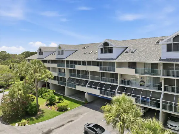 5557 Sea Forest Drive #215, NEW PORT RICHEY, FL 34652