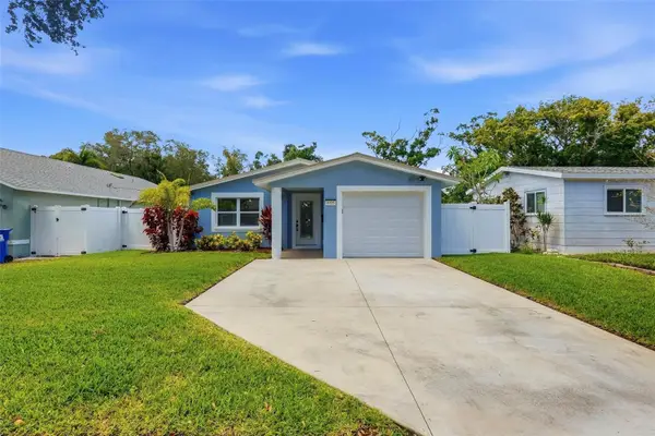8015 28th Avenue N, ST PETERSBURG, FL 33710