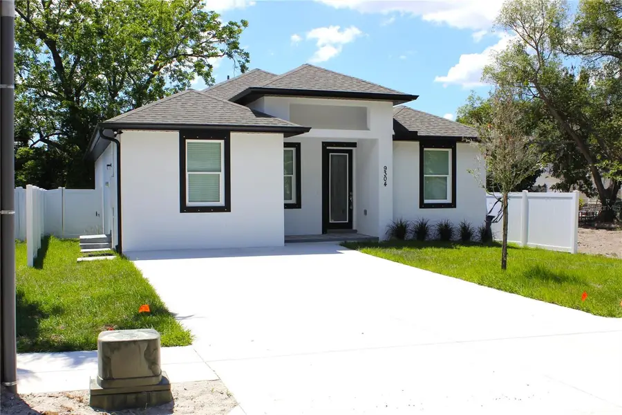 9304 N 18th Street, Tampa, FL 33612 - #2