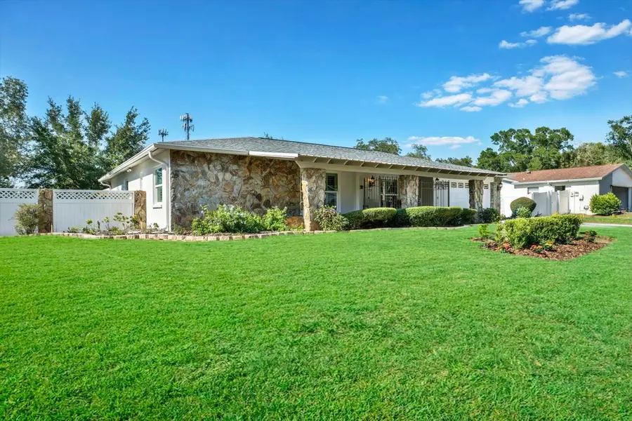 6625 Baybrooks Circle, Tampa, FL 33617 - #2