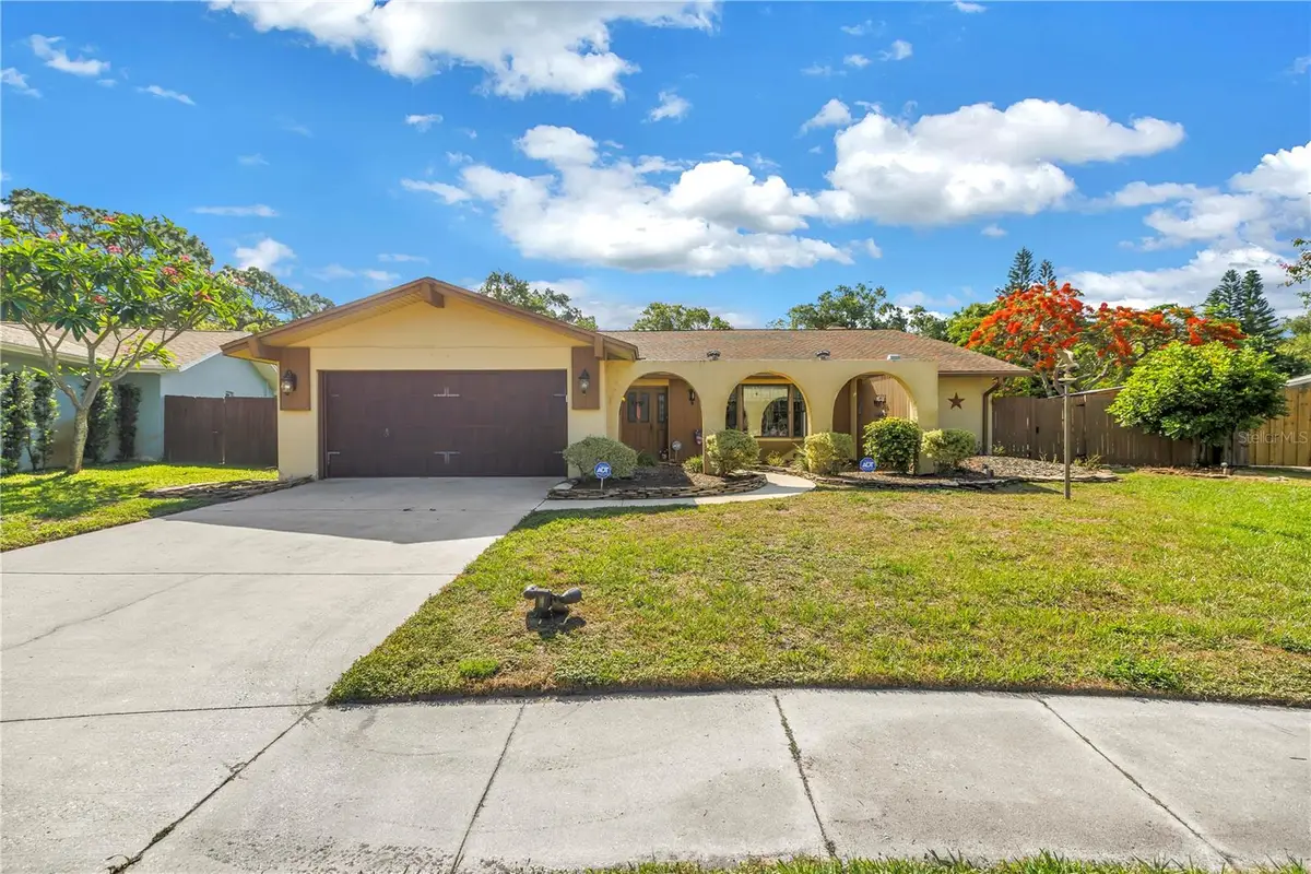10657 Del Prado Drive E, Largo, FL 33774 - #1