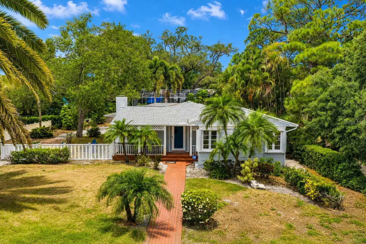 220 Lyndhurst Street, Dunedin, FL 34698 - #1