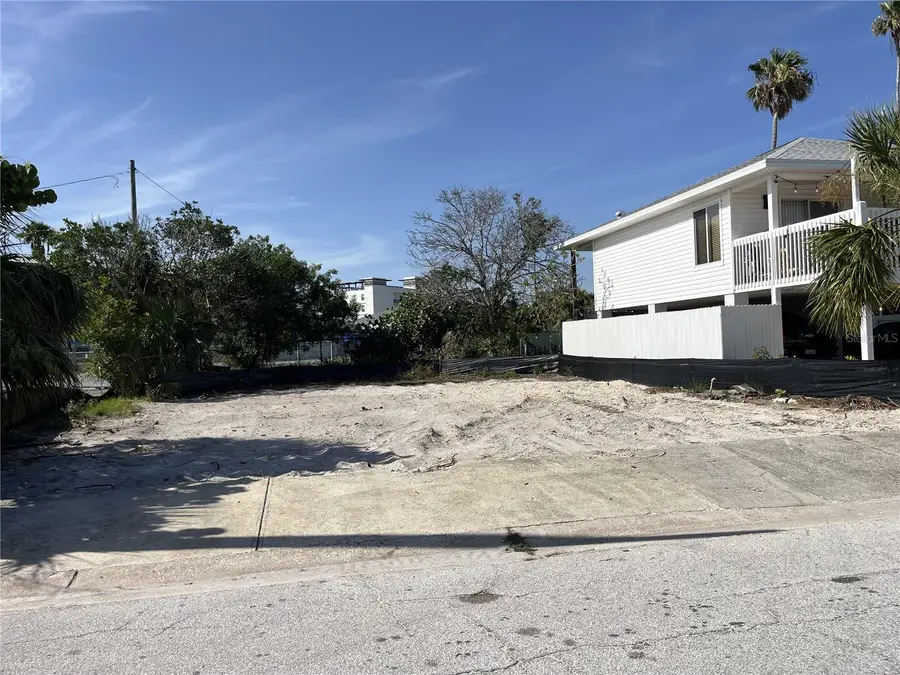 180 E Madeira Avenue, Madeira Beach, FL 33708 - #2
