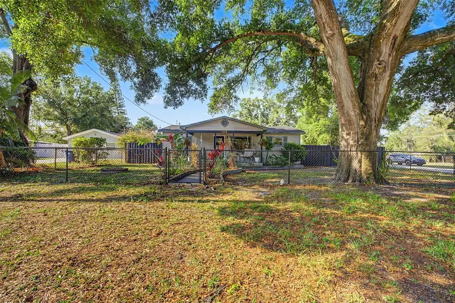1318 W Rambla Street, Tampa, FL 33612 - #2