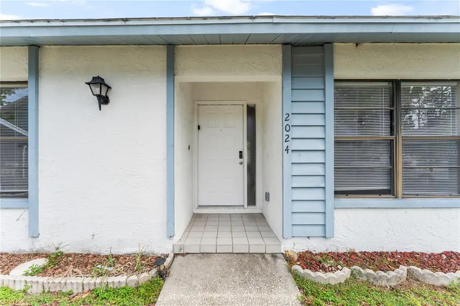 2024 Sheffield Court, Oldsmar, FL 34677 - #3