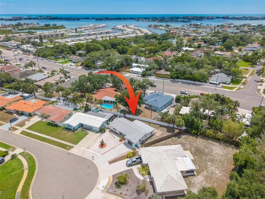 5576 Williamsdale Court, Seminole, FL 33772 - #2
