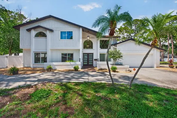 1461 87th Avenue N, ST PETERSBURG, FL 33702