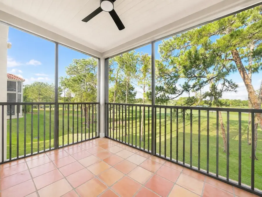 2400 Feather Sound Drive #223, Clearwater, FL 33762 - #2