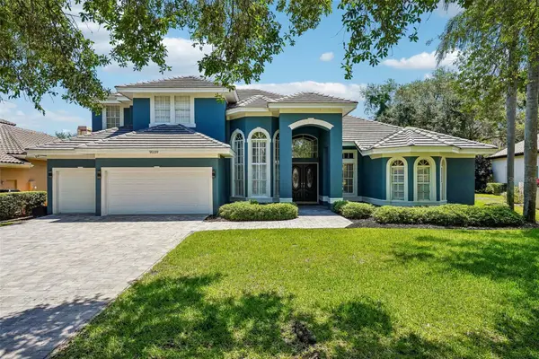9039 Waterash Lane N, PINELLAS PARK, FL 33782