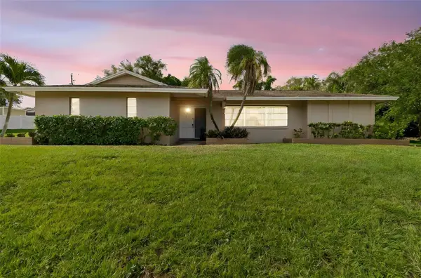 1251 Holiday Drive, TARPON SPRINGS, FL 34689