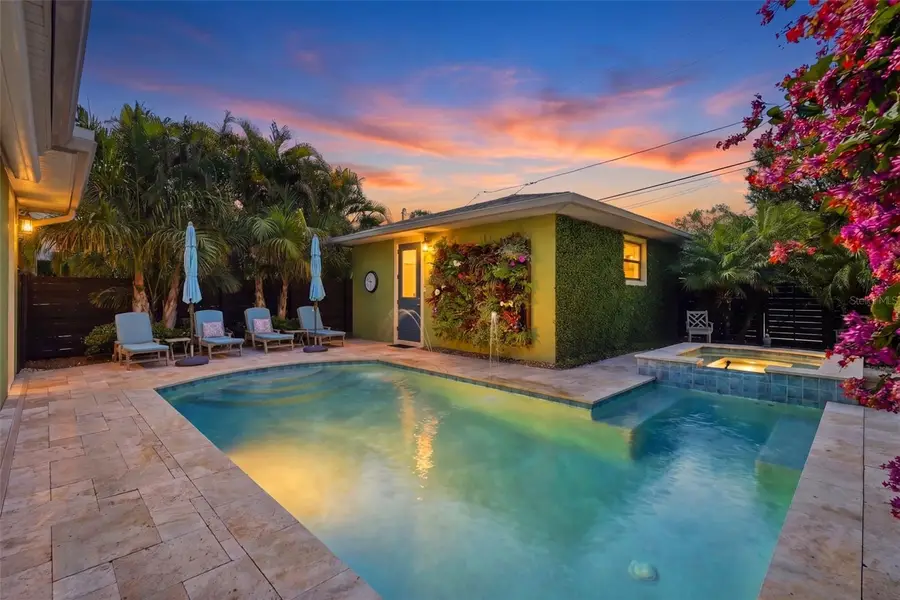 2344 2nd Avenue N, Saint Petersburg, FL 33713 - #2