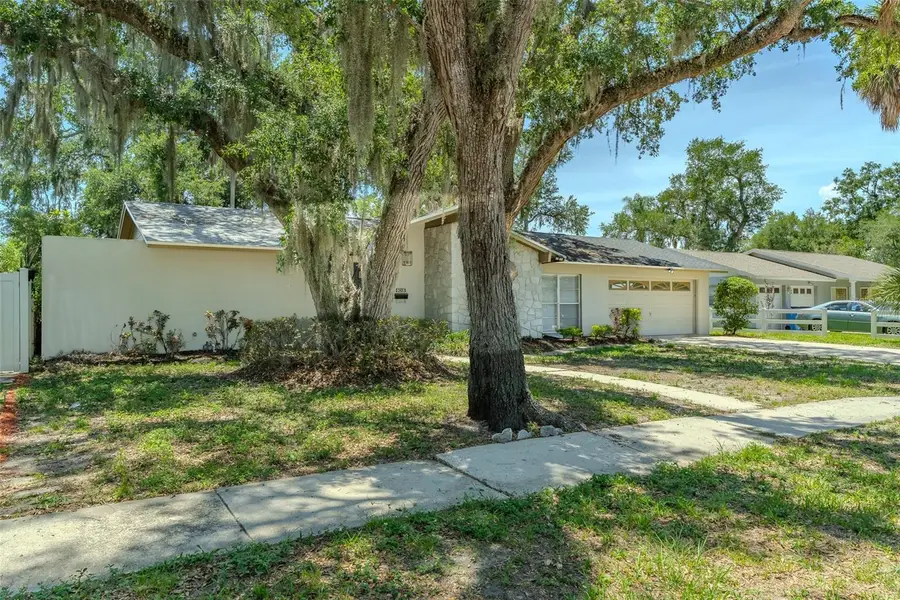 8018 W Pocahontas Avenue, Tampa, FL 33615 - #2