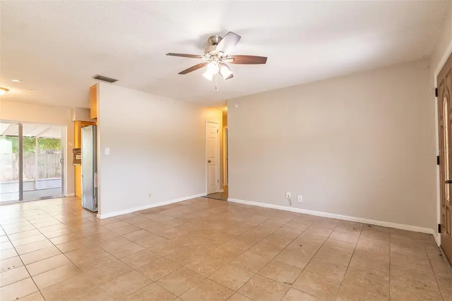 614 E Wheeler Road, Seffner, FL 33584 - #3