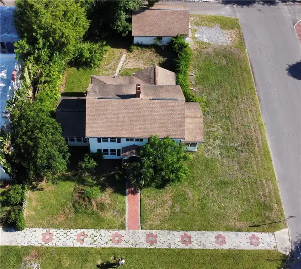 255 19th Avenue Ne, ST PETERSBURG, FL 33704