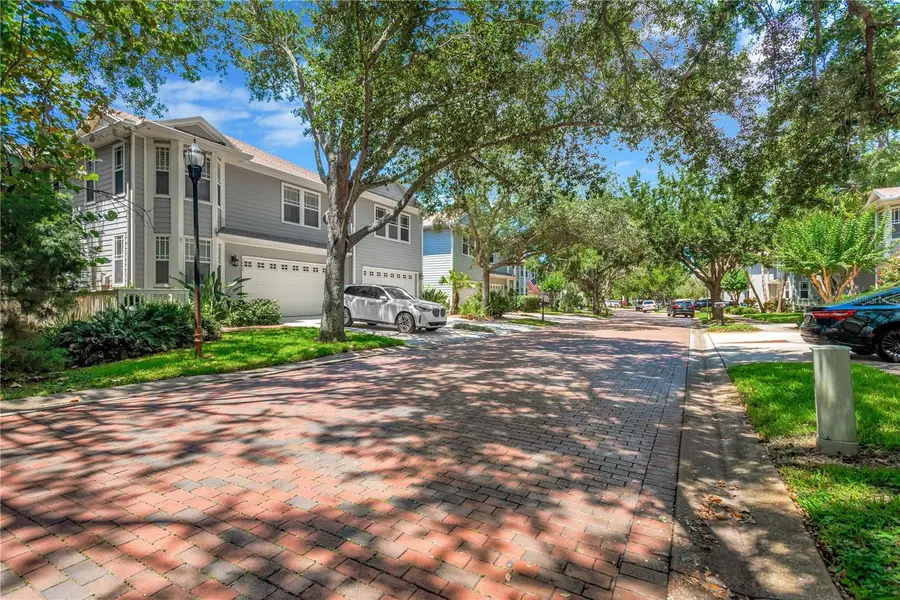 2852 Bayshore Trails Dr, Tampa, FL 33611 - #3
