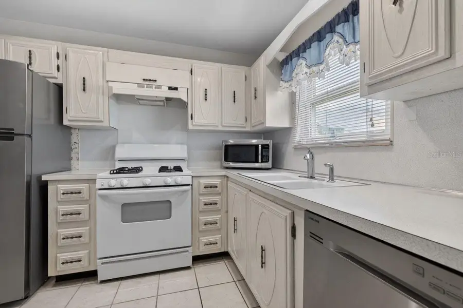 5357 81st Street N #12, Saint Petersburg, FL 33709 - #2