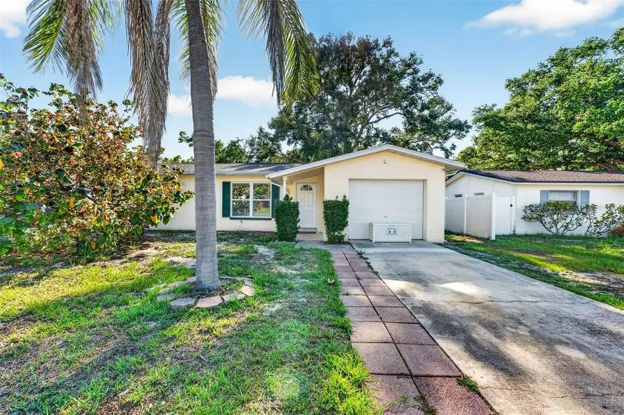 2220 Lauren Drive, Largo, FL 33774 - #3