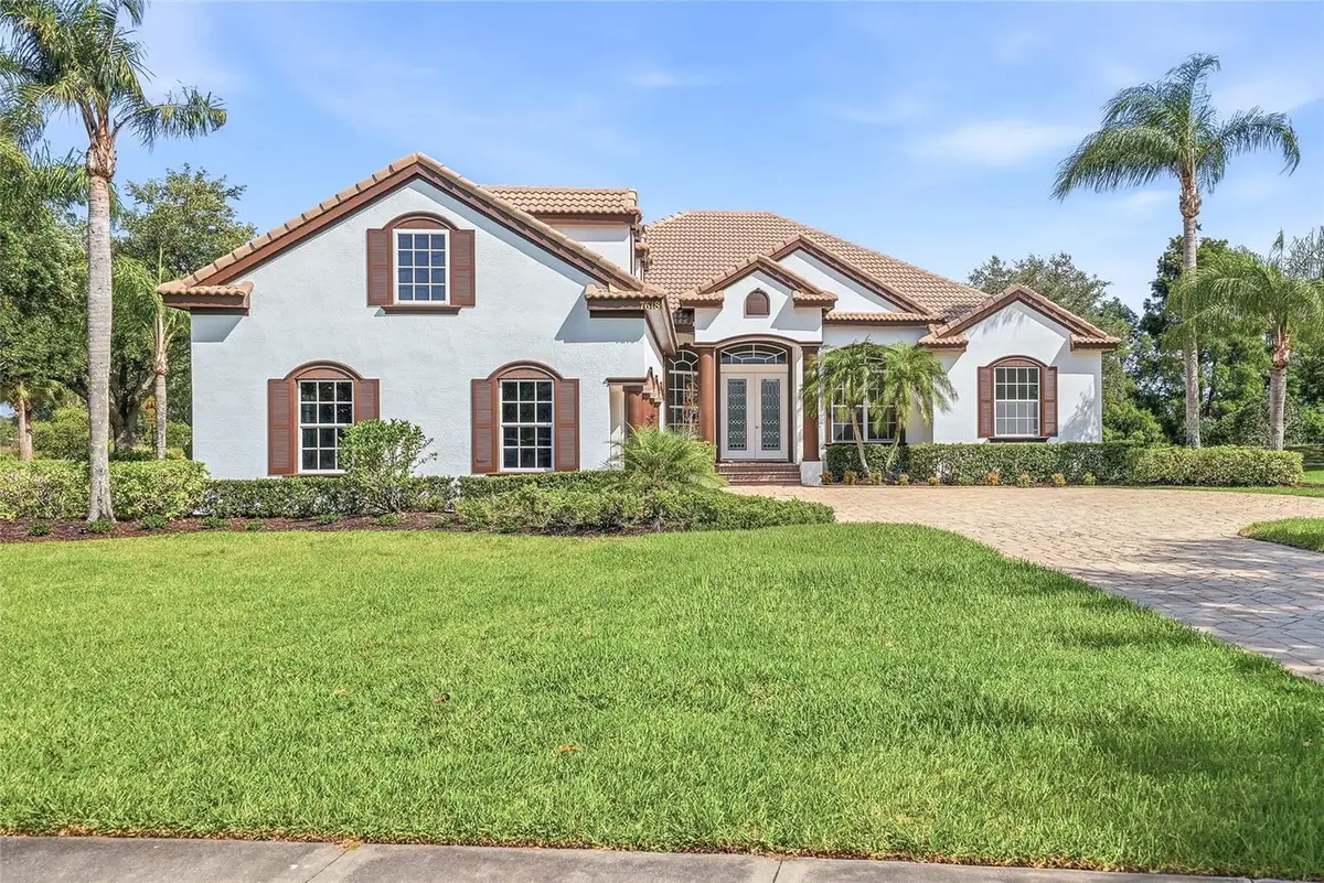 7618 Pine Valley Street, Bradenton, FL 34202 - #1