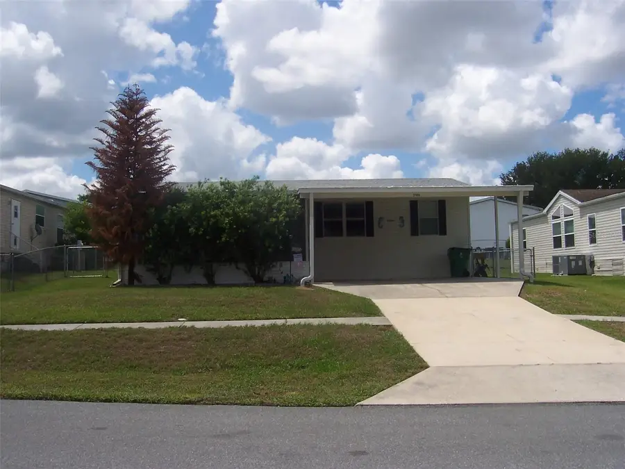 37650 Newal Avenue, Zephyrhills, FL 33542 - #2