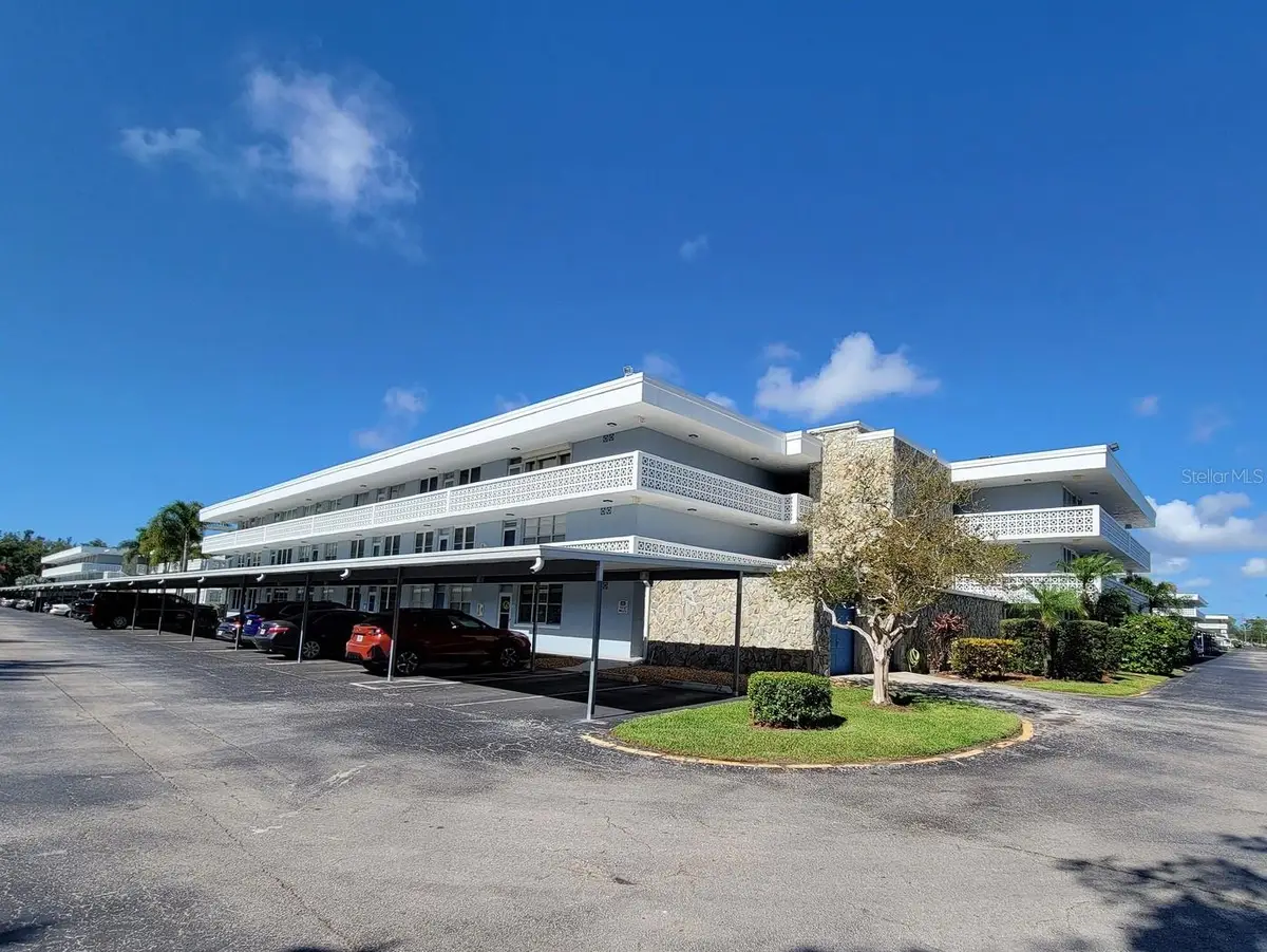 4880 Locust St. Ne #136, Saint Petersburg, FL 33703 - #1