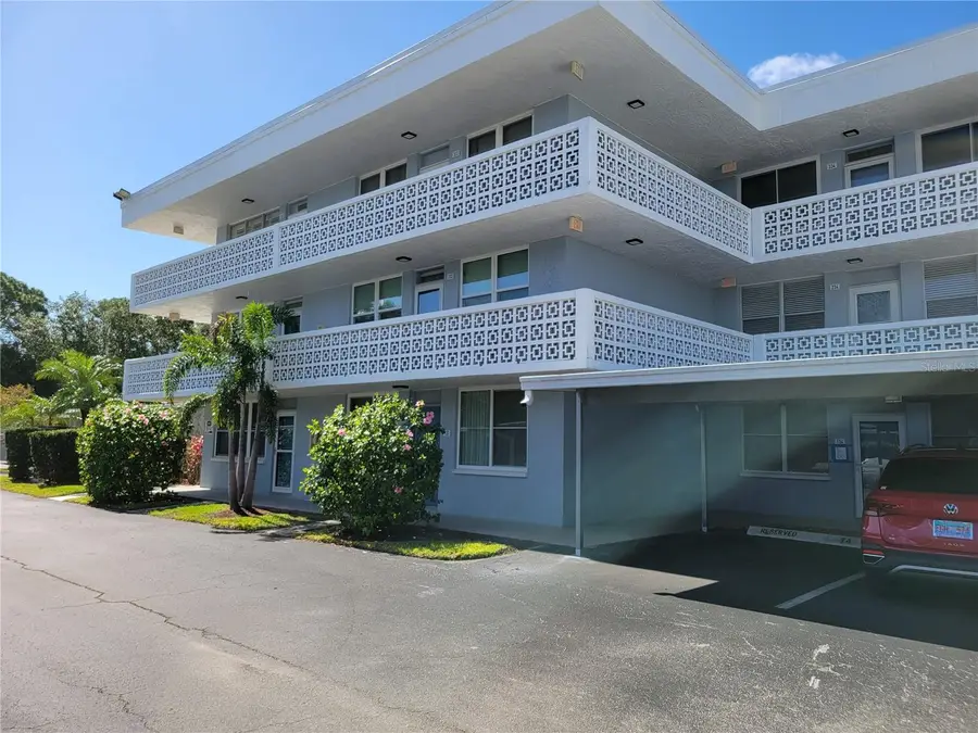 4880 Locust St. Ne #136, Saint Petersburg, FL 33703 - #2
