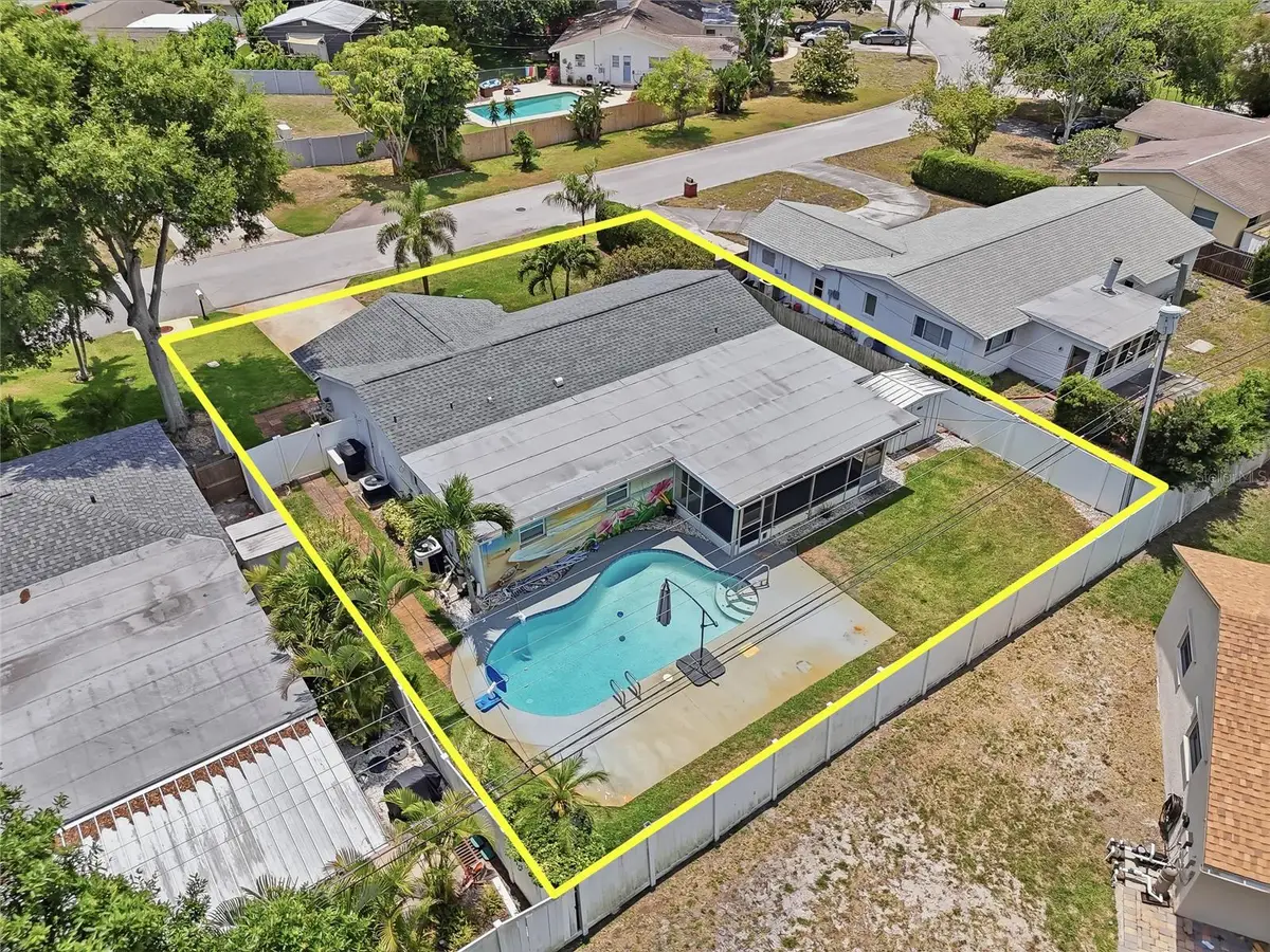 14161 Hetrick Circle N, Largo, FL 33774 - #1