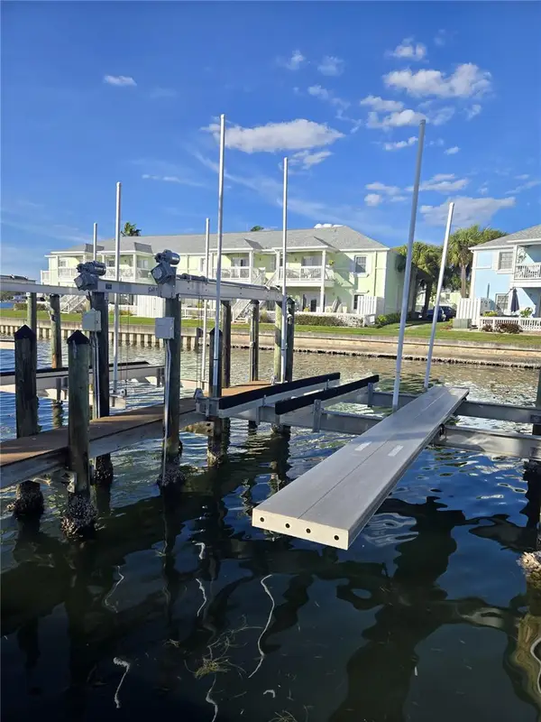 0 Beach Drive Se, ST PETERSBURG, FL 33705
