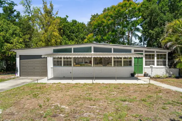 6800 Onyx Drive N, ST PETERSBURG, FL 33702