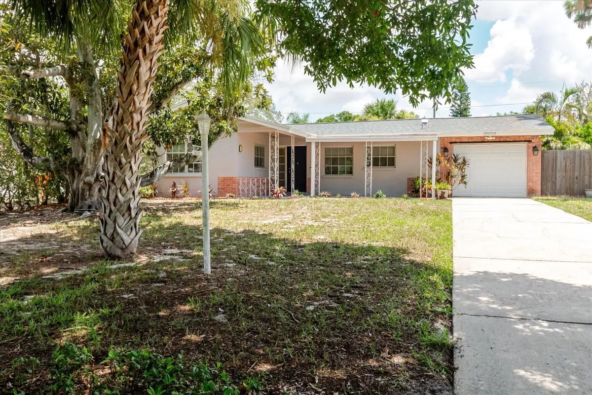 2032 W Ridge Drive, Clearwater, FL 33763 - #1