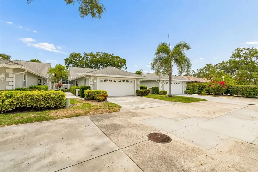 7656 Palm Aire Lane, Sarasota, FL 34243 - #2