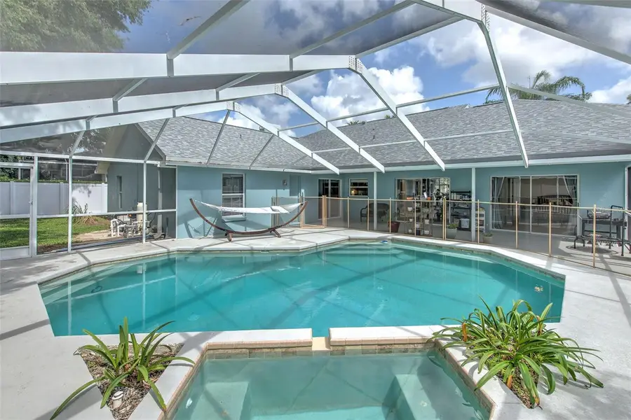 2327 Eagle Bluff Drive, Valrico, FL 33596 - #2