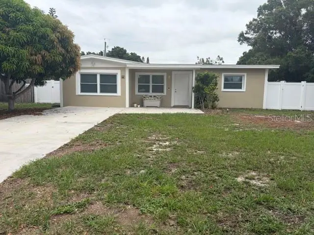 11601 109th Street, Seminole, FL 33778 - #1