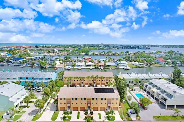 314 Windrush Boulevard #12, INDIAN ROCKS BEACH, FL 33785
