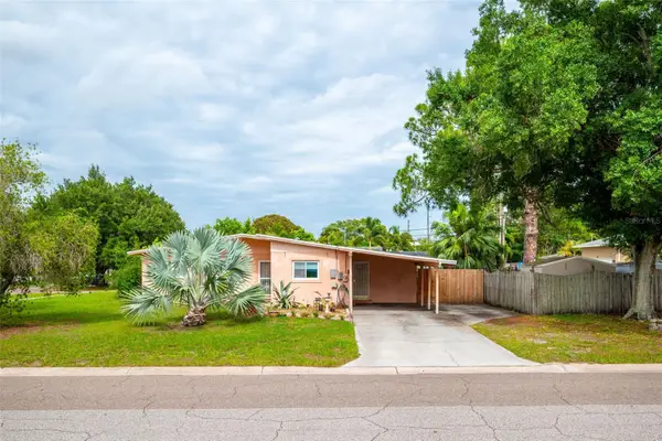 494 34th Avenue N, ST PETERSBURG, FL 33704