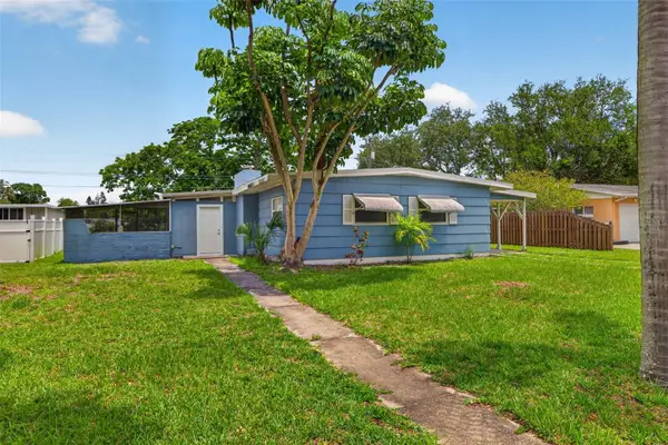 6819 Meadowlawn Drive N, ST PETERSBURG, FL 33702