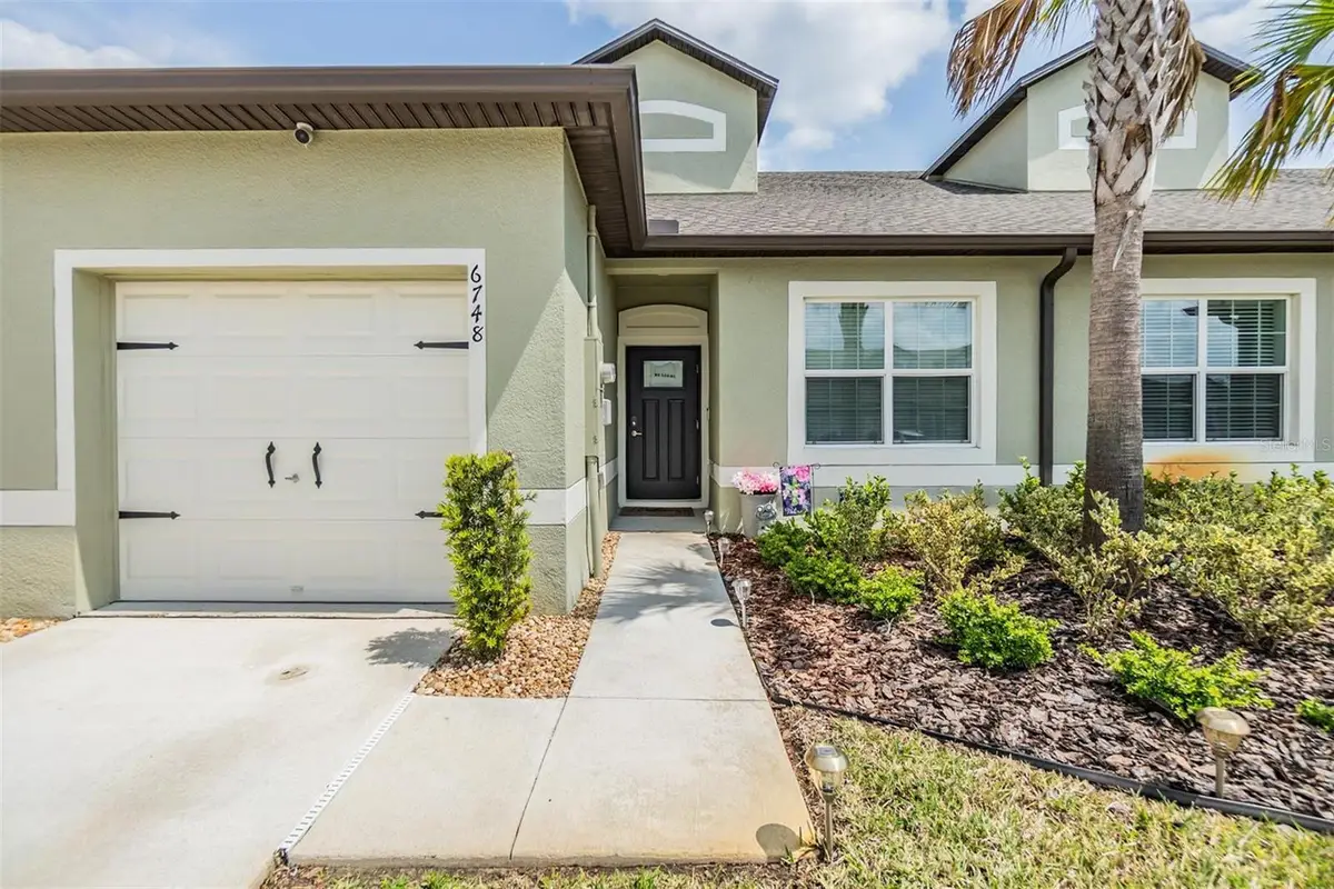 6748 Ripple Pond Loop, Zephyrhills, FL 33541 - #1