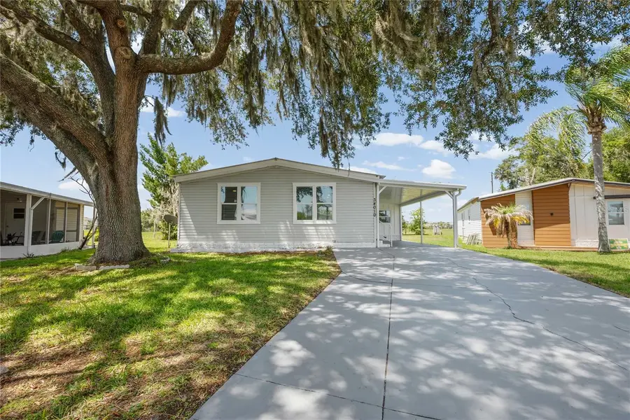 34010 Estates Lane, Wesley Chapel, FL 33543 - #2