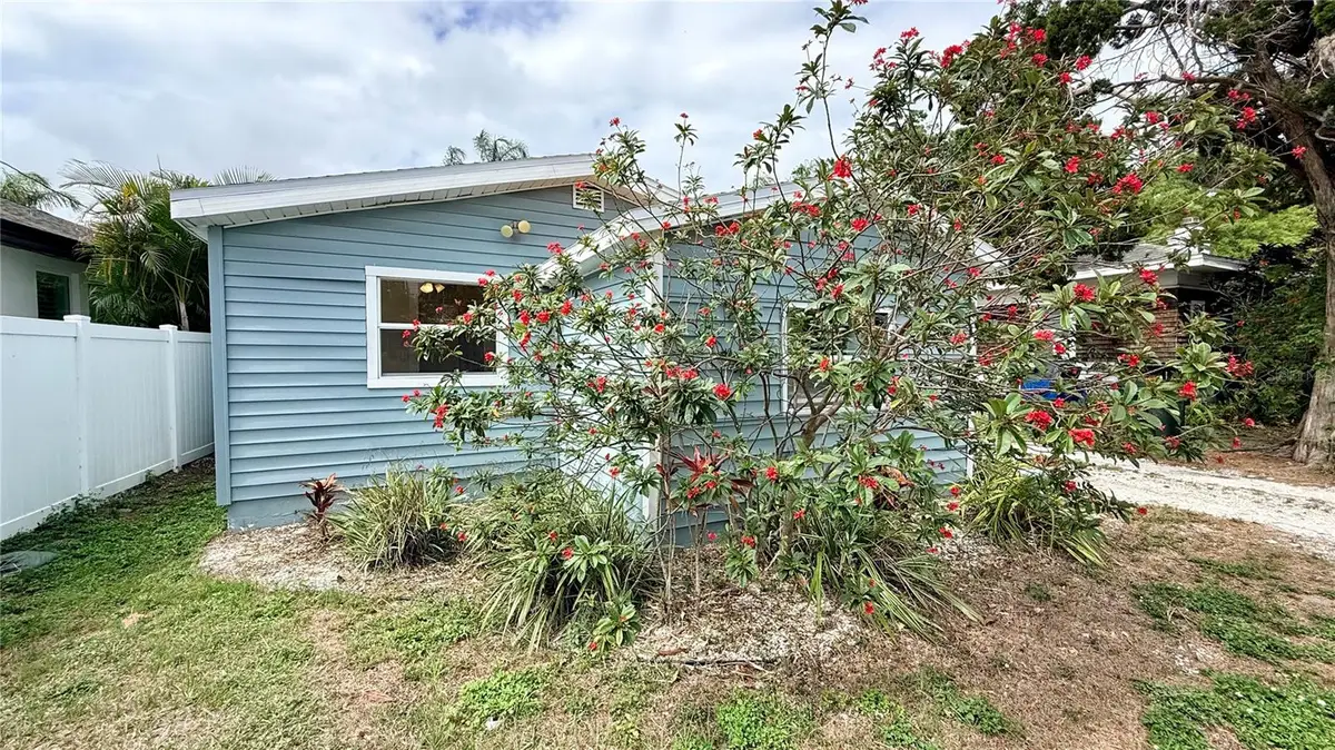 1016 Rosery Road Nw, Largo, FL 33770 - #1