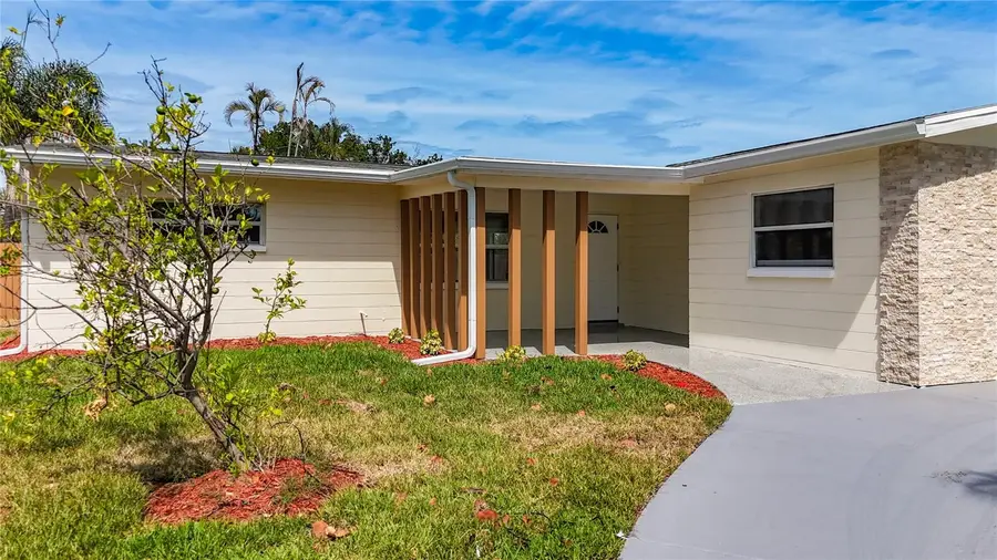 4101 Shore Acres Boulevard Ne, Saint Petersburg, FL 33703 - #2