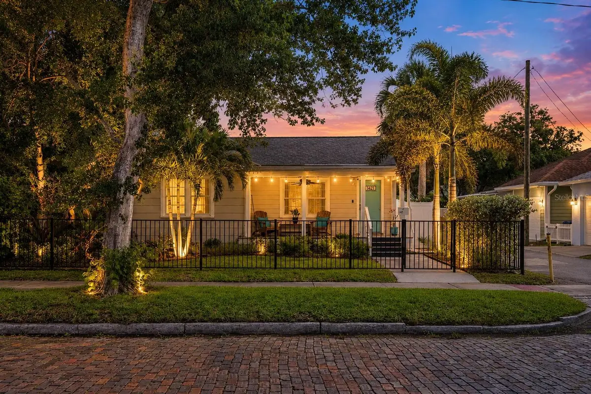 1421 21st Avenue N, Saint Petersburg, FL 33704 - #1