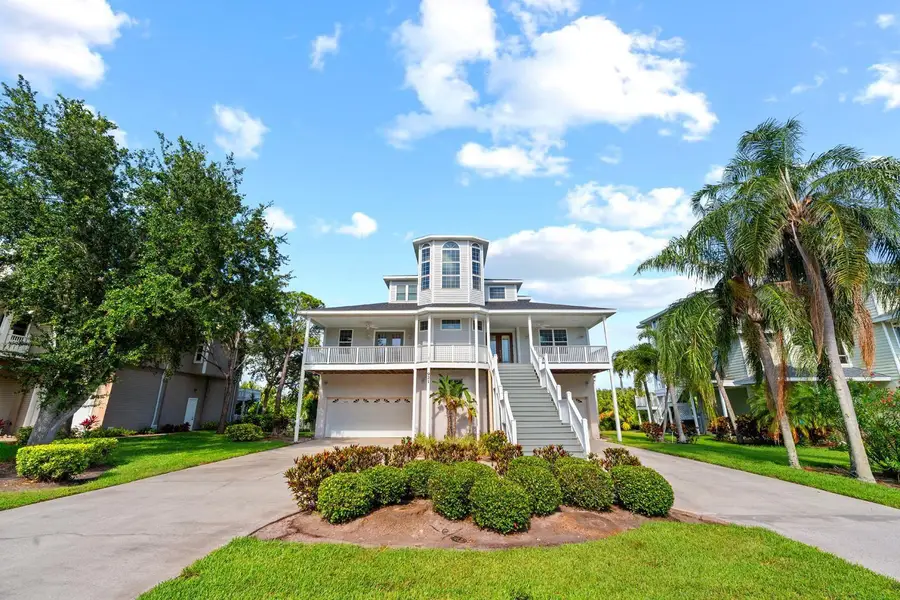 921 Point Seaside Drive, Crystal Beach, FL 34681 - #2