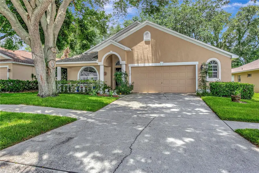 3049 Beaver Pond Trail, Valrico, FL 33596 - #2